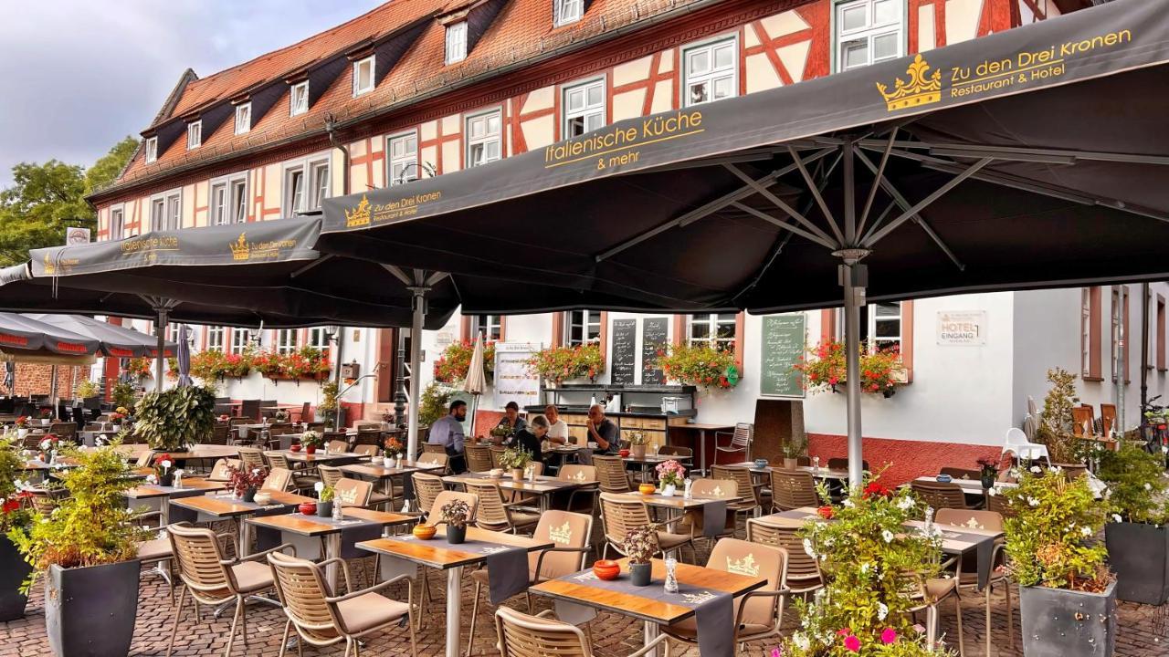 Hotel Zu Den Drei Kronen Seligenstadt Exterior foto